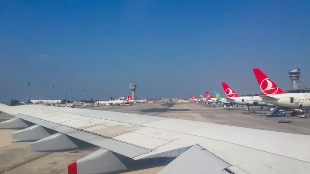 découvrez les meilleures compagnies aériennes à bas prix qui vous permettent de voyager sans vous ruiner. comparez les offres, trouvez des conseils pour économiser sur vos billets d'avion et préparez-vous pour vos prochaines aventures tout en respectant votre budget.