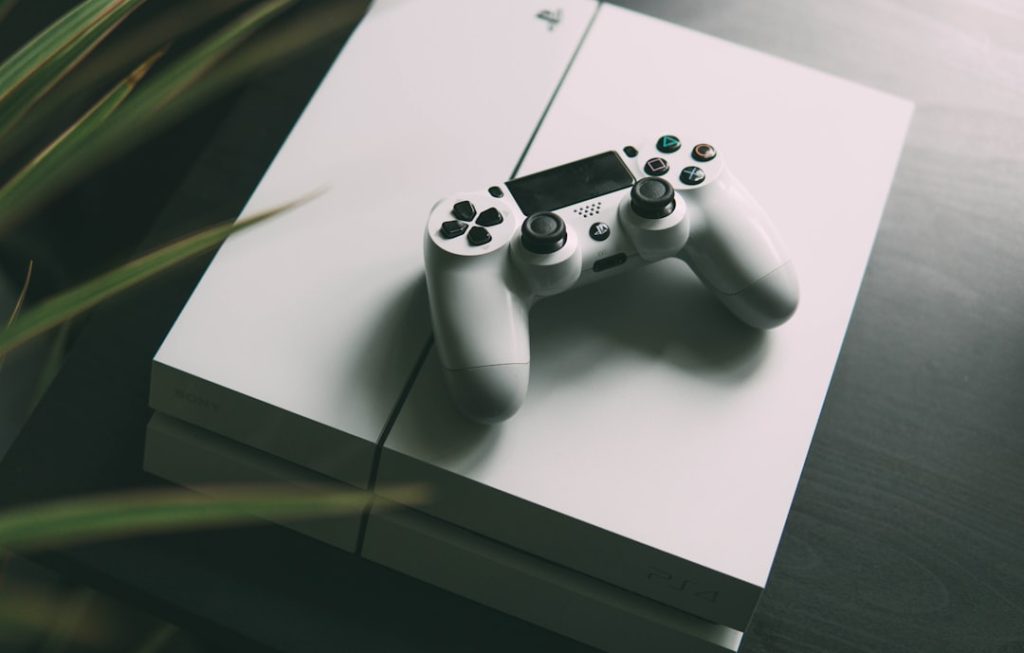 découvrez tout l'univers des jeux vidéo : actualités, nouveautés, astuces et critiques pour les passionnés de gaming.